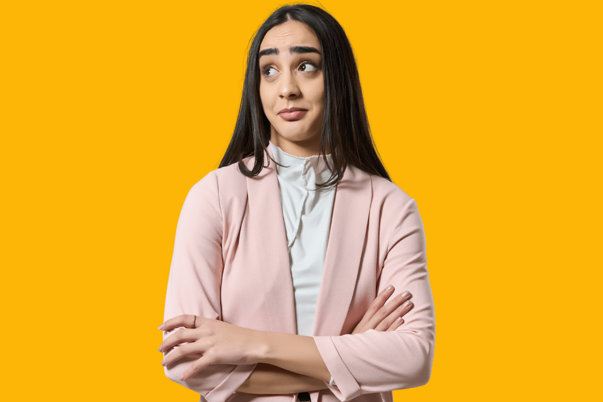 qual-a-diferenca-entre-plafon-e-spot