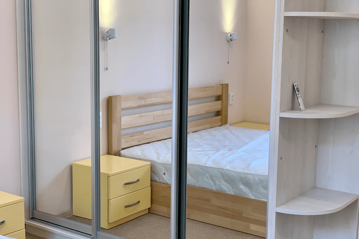 espelho-grande-para-ampliar-a-percepcao